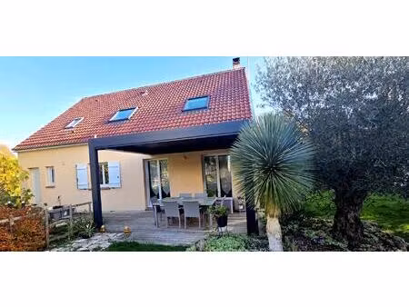 charmante maison familiale de 120m2 à garancière (proche thoiry)