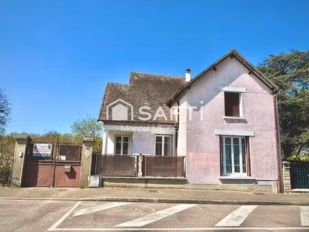 jolie et confortable maison bourgeoise située entre sens et joigny.