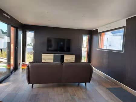 location maison 4 pièces 100 m² à le sourn (56300)  1 100 €