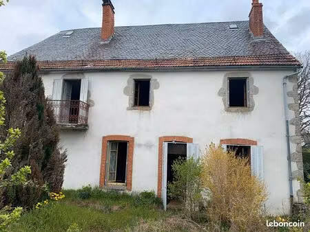 maison 8 pièces 300 m²