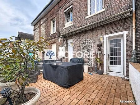 maison de ville 4 pièces 104 m²