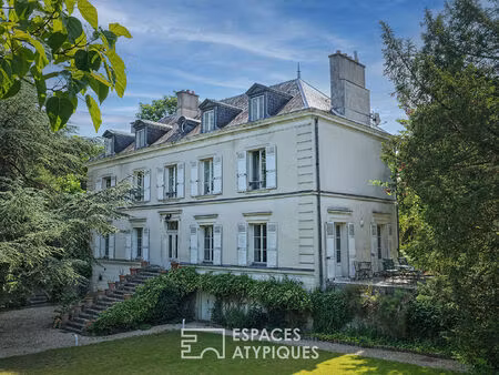maison de maître avec jardin d'exception en centre-ville
