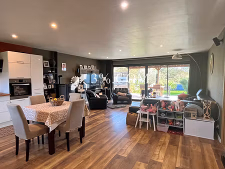 maison 115 m²   3 chambres  secteur calme et recherché