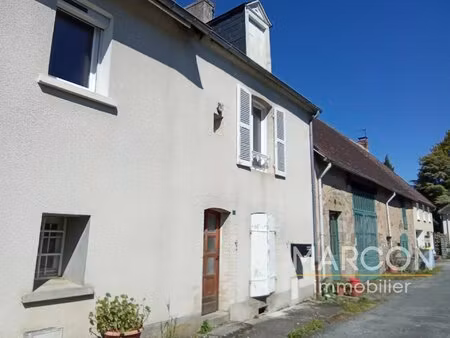 maison de bourg f3 avec petit jardin et garage - sainte-feyre