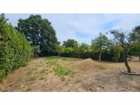 terrain constructible viabilisé à vendre