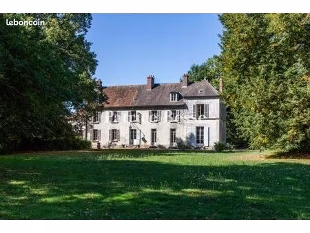 maison 4 pièces 500 m²