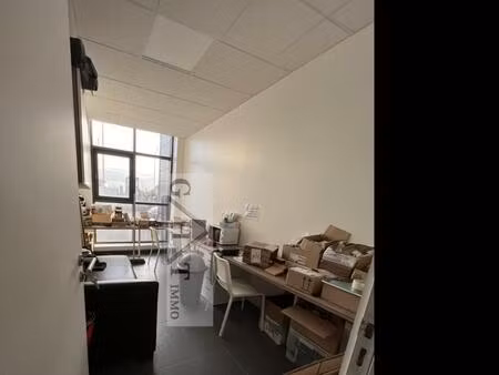 entrepot 176 m² a louer servon