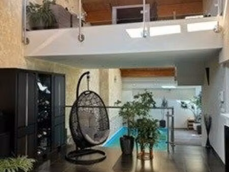 maison familiale - prestations de haute qualité - à visiter sans tarder !
