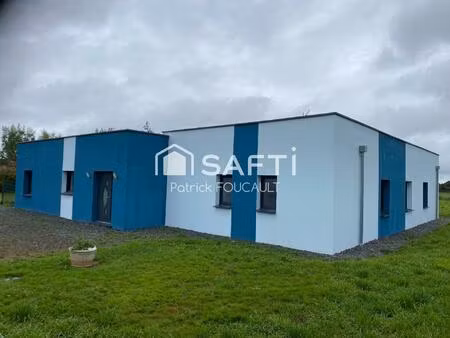 belle villa d'architecte avec piscine intérieure