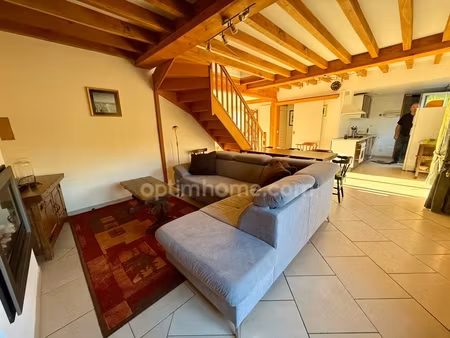 rare sur le secteur : maison avec vie de plain-pied et jardin à moins de 10 km de montreui