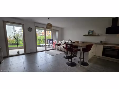 vente : appartement de 3 pièces (63 m²) à allonzier-la-caille