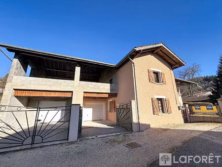 maison t4 d'environ 80m² à porte des bonnevaux