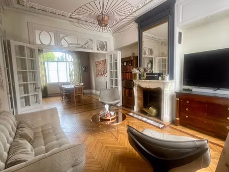 exclusif : demeure bourgeoise 205 m2 - 5 chambres