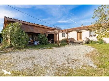 vente maison 4 pièces 85 m² castelnau-durban (09420)