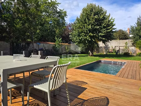 maison 8 pièces 190 m² à vendre / acheter orléans 45100 ? | era immobilier