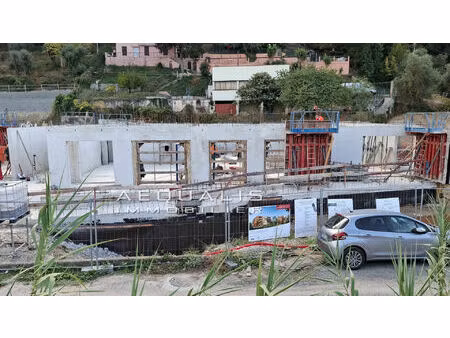 vente commerce 199 m² colomars (06670)