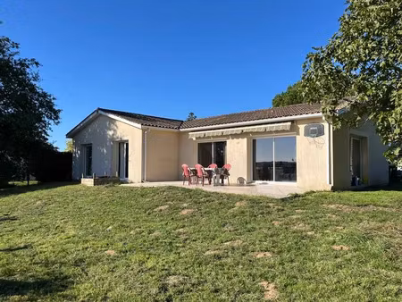 vente maison 5 pièces 123 m² à pellegrue (33790)  187 000 €