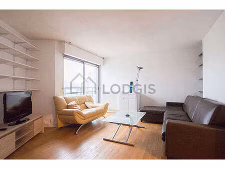 studio meublé avec animaux acceptés  ascenseur et concierge