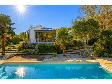 vente maison 5 pièces  141.00m²  la genétouze