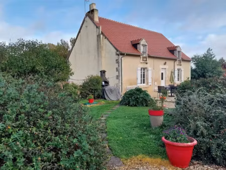 vente maison 8 pièces 160 m² à saint-hilaire-sur-benaize (36370)  291 500 €