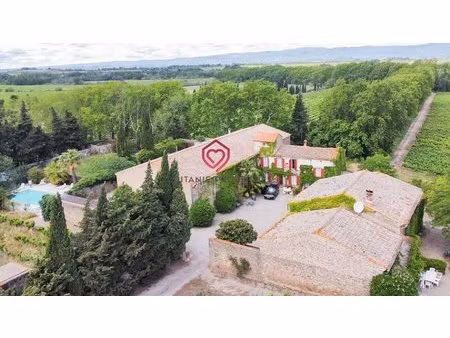 domaine avec gites  piscine près de carcassonne