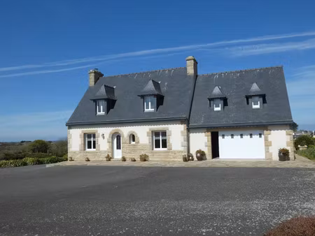 vente maison 7 pièces 111 m² à plougrescant (22820)  339 000 €