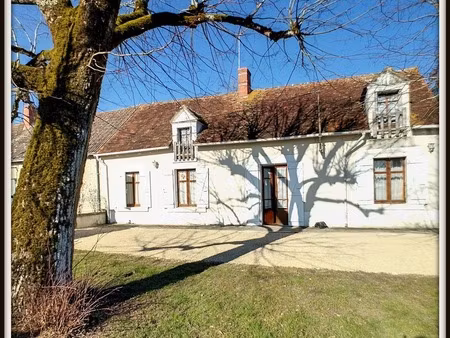 indre (36)  saint lactencin longère mitoyenne à rénover