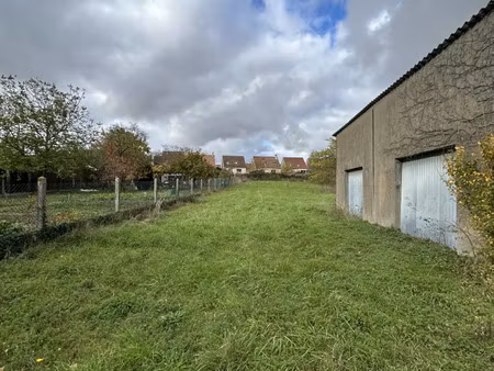 vente terrain à saint-doulchard (18230) : à vendre / 2185m² saint-doulchard