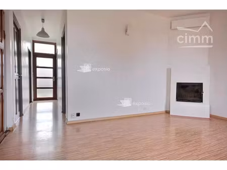 location maison 5 pièces 110 m² à le champ-près-froges (38190)