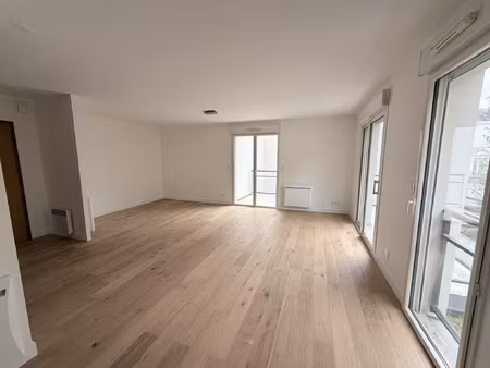 location appartement 4 pièces 88m² angers 49100