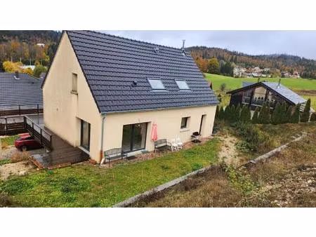 vente maison 5 pièces 200 m² morbier (39400)