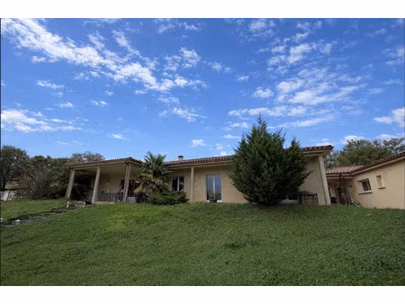 vente maison 6 pièces 157 m² lissac-et-mouret (46100)