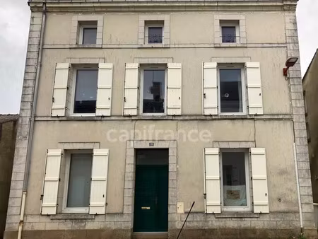 vente maison 9 pièces 240 m² trémentines (49340)