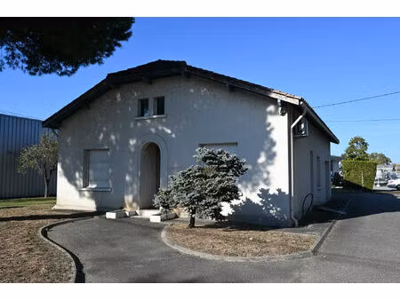 location commerce 150 m² à marmande (47200)