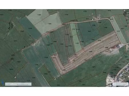 terrain situé à en zone agricole (lot4)