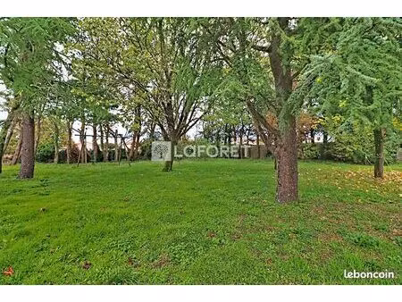 terrain 607 m² sainte soulle