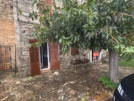 maison centre de village