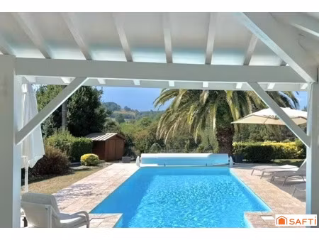 vente maison 6 pièces 200 m² saint-palais (64120)