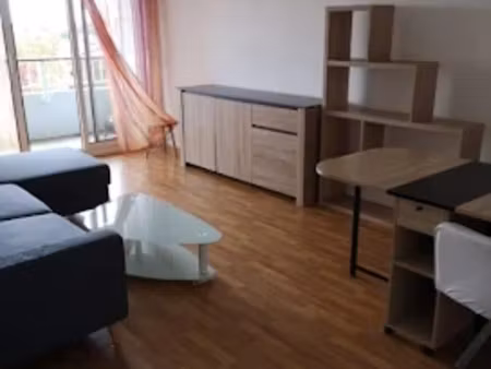 location meublée appartement 2 pièces 48 m² à billere (64140)  636 €
