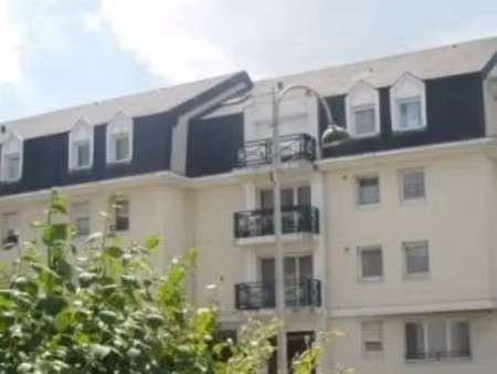 location appartement 2 pièces 50 m² à jouy-le-moutier (95280)  840 €