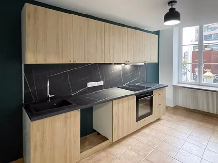 location appartement 4 pièces 82 m² à saint-avold (57500)  720 €