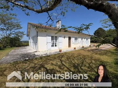 maison plain-pied 4 chambres  2 garages et jardin proche commodités