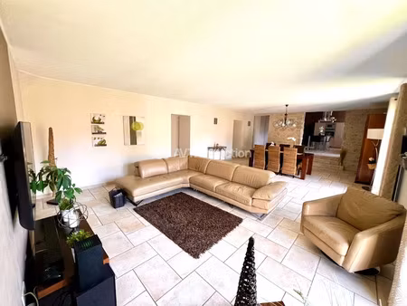 vente appartement 7 pièces 208 m² à virieu-le-grand (01510)  238 500 €