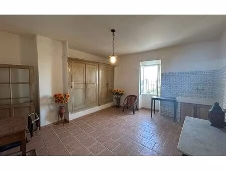 maison régusse 132.31 m² t-5 à vendre  140 000 €