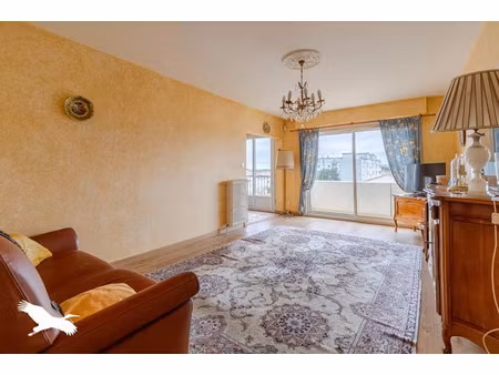 vente appartement 3 pièces 79 m² à angouleme (16000)  197 172 €