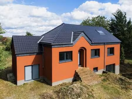 jolie maison 4 façades