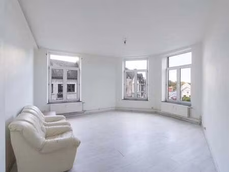 appartement situé dans le centre de rochefort