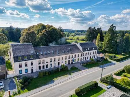 immeuble de 30ch-120 lits sur 1ha 74a