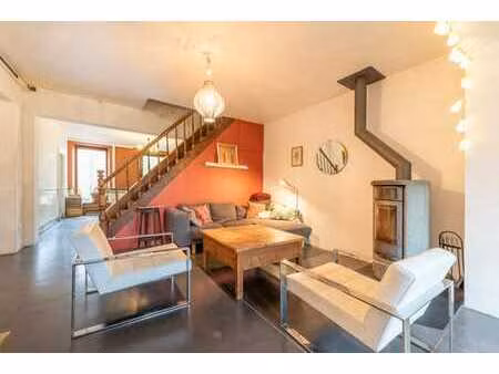 jolie maison entièrement rénovée  basse énergie avec grand j