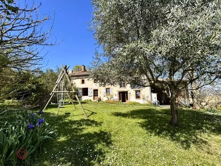 corps de ferme avec 2 habitations